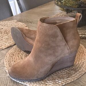 Lucky Brand Suede Yezzah Wedge Boots